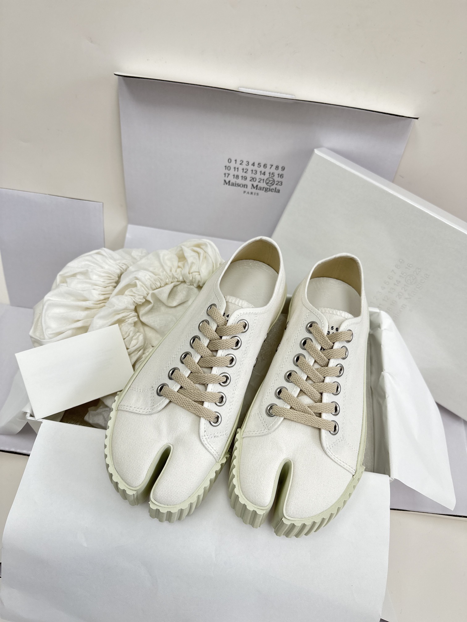 Masion Margiela runner 로퍼