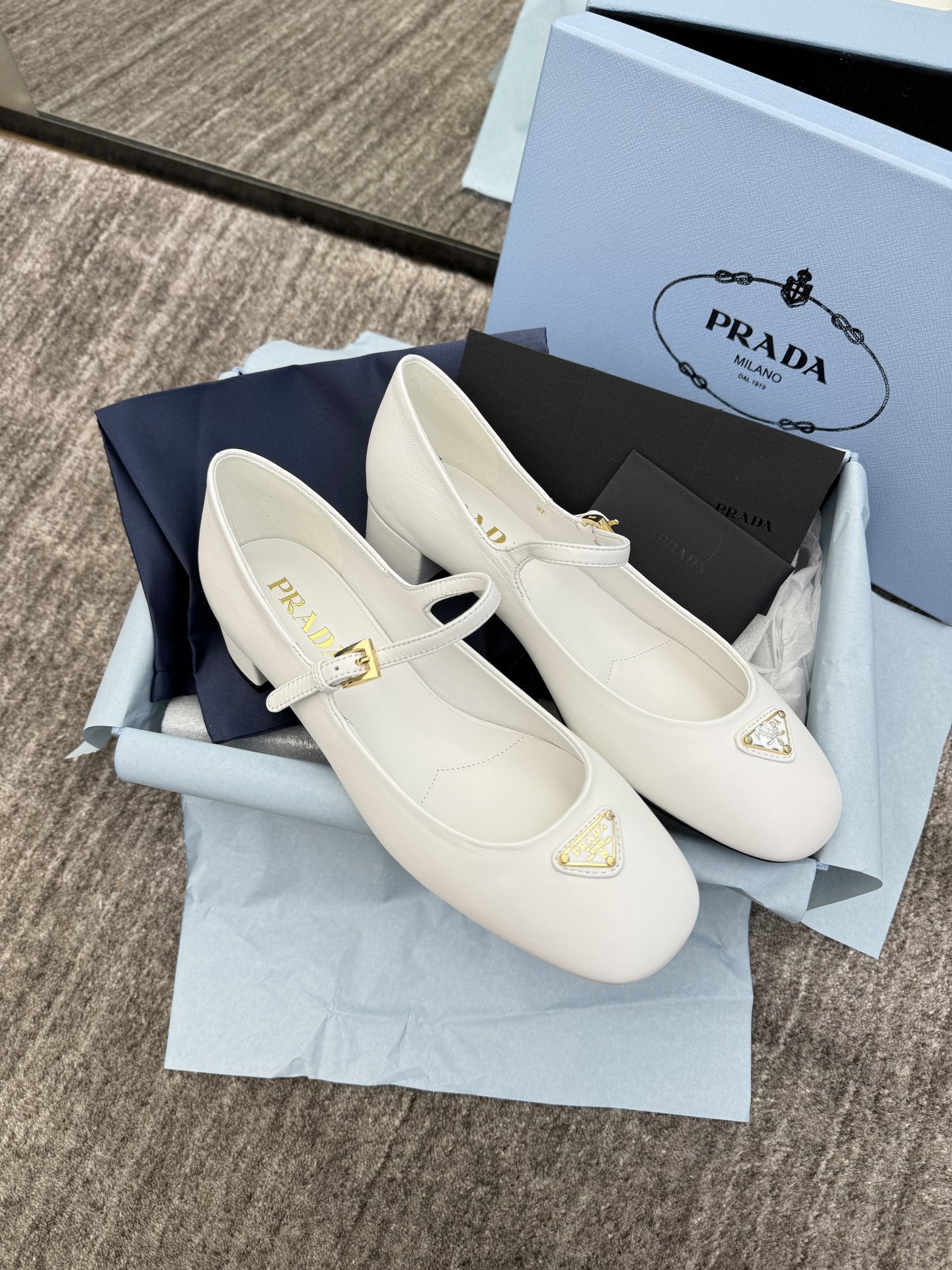 프라다 Prada 하이힐