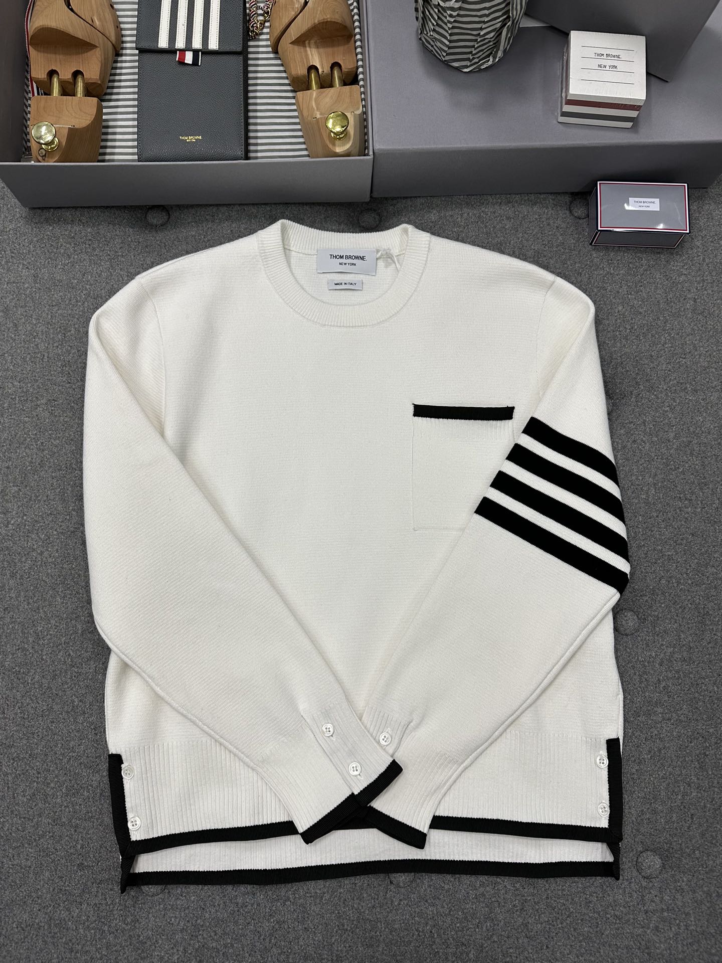 톰브라운 Thom Browne 스웨터
