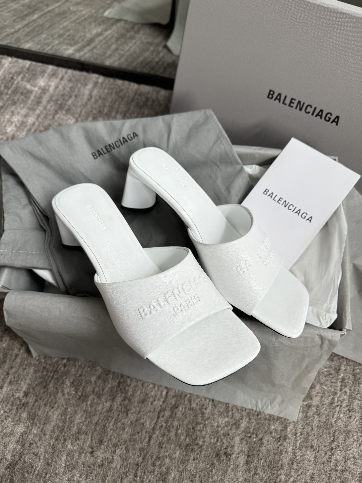 발렌시아가 Balenciaga 하이힐