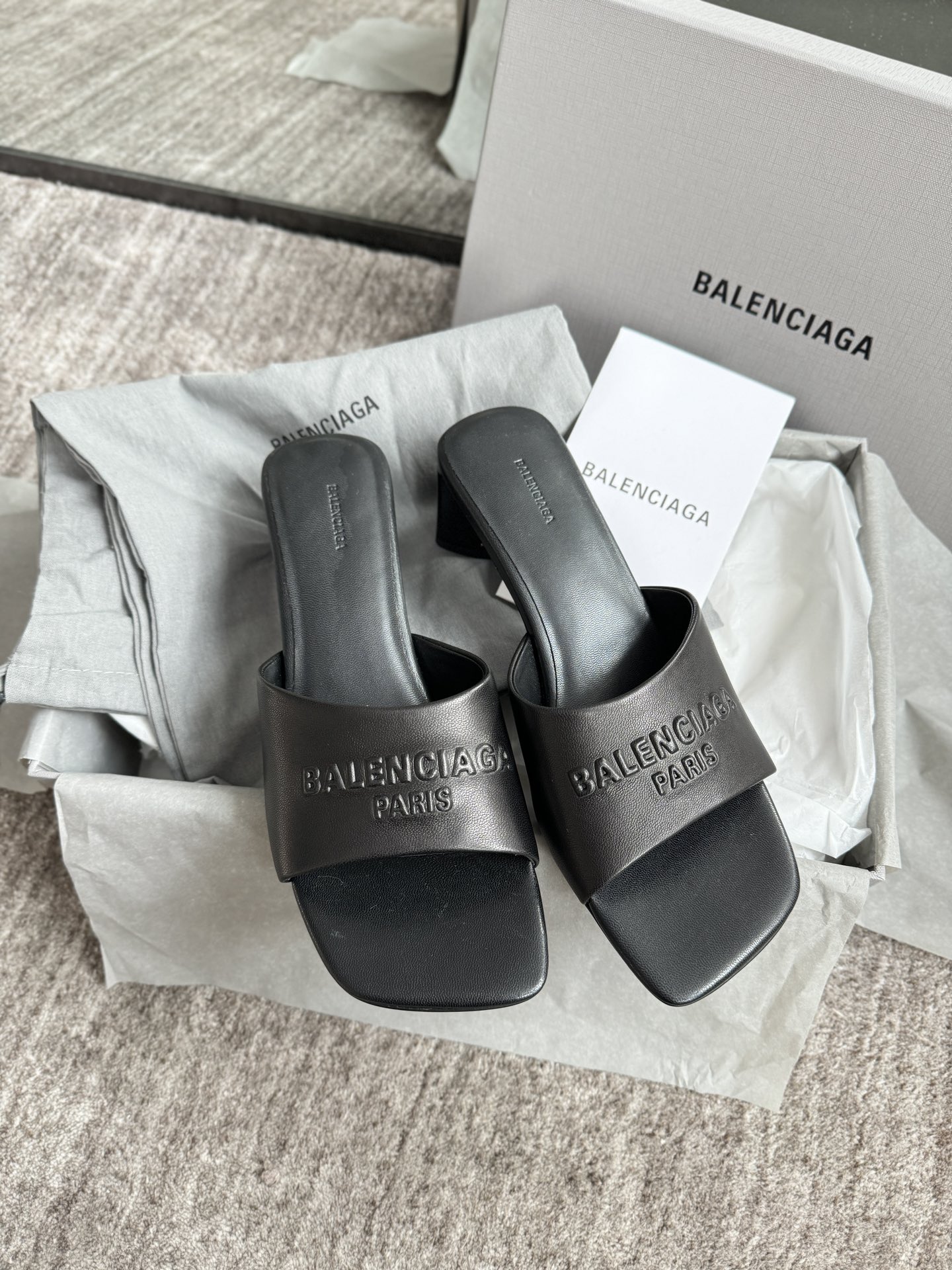 발렌시아가 Balenciaga 하이힐