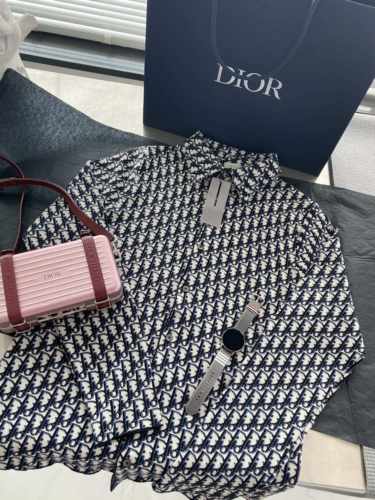 디올 DIOR 가디건