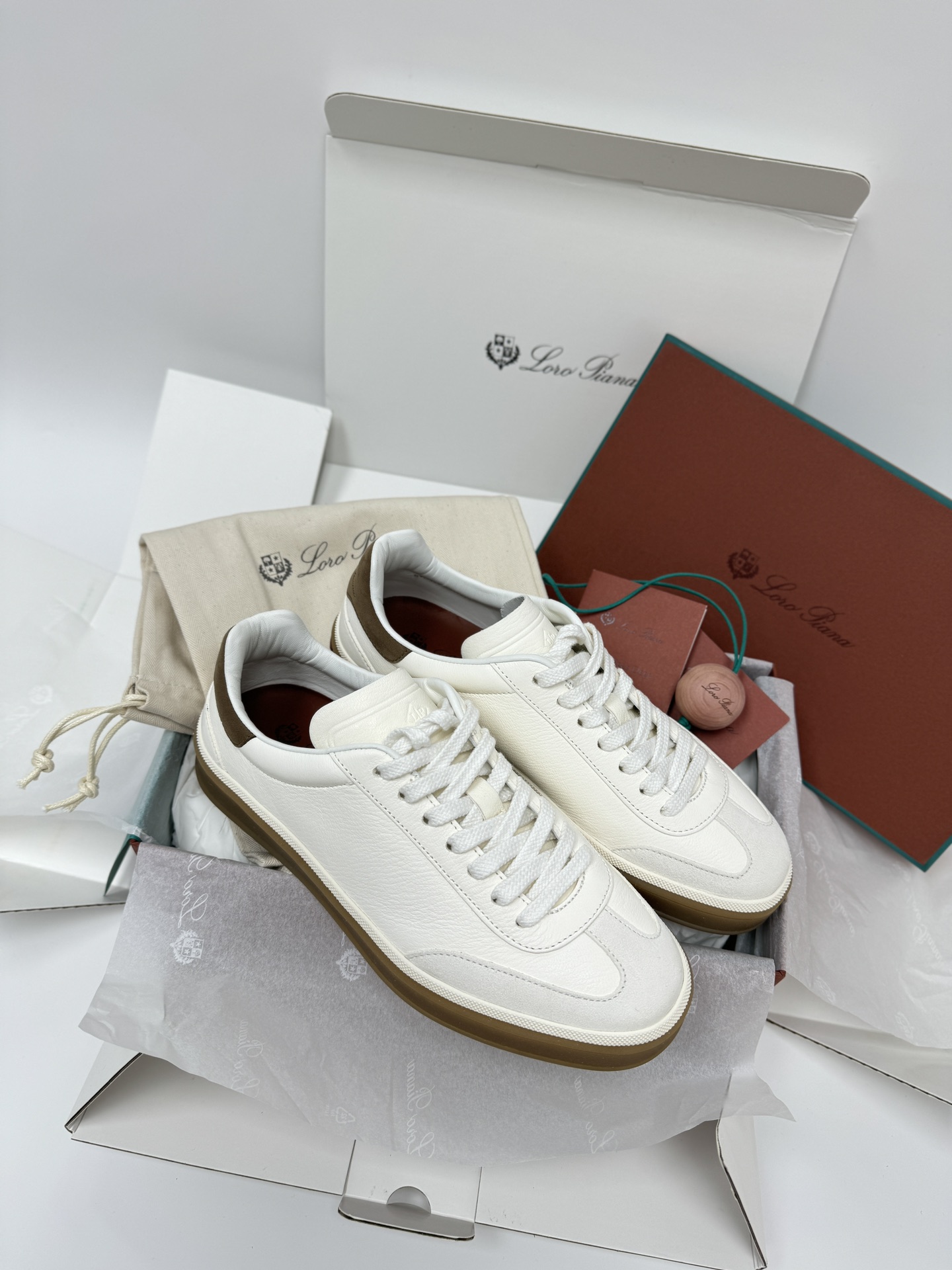 로로피아나 Loro Piana 스니커즈