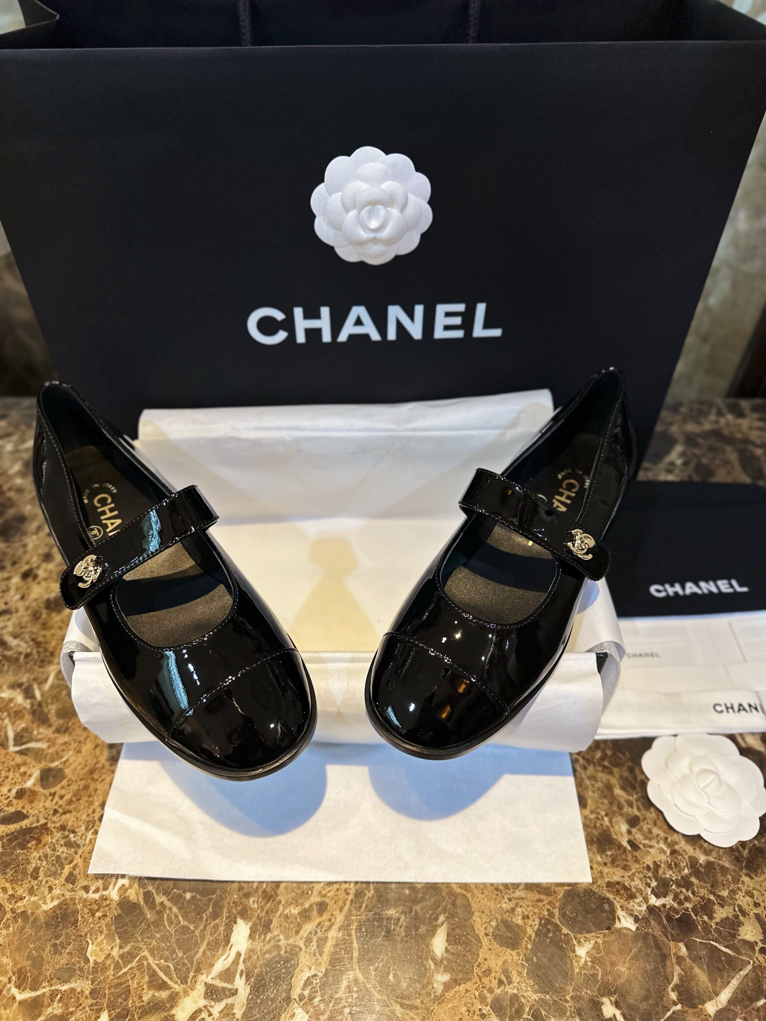 샤넬 CHANEL 어부신