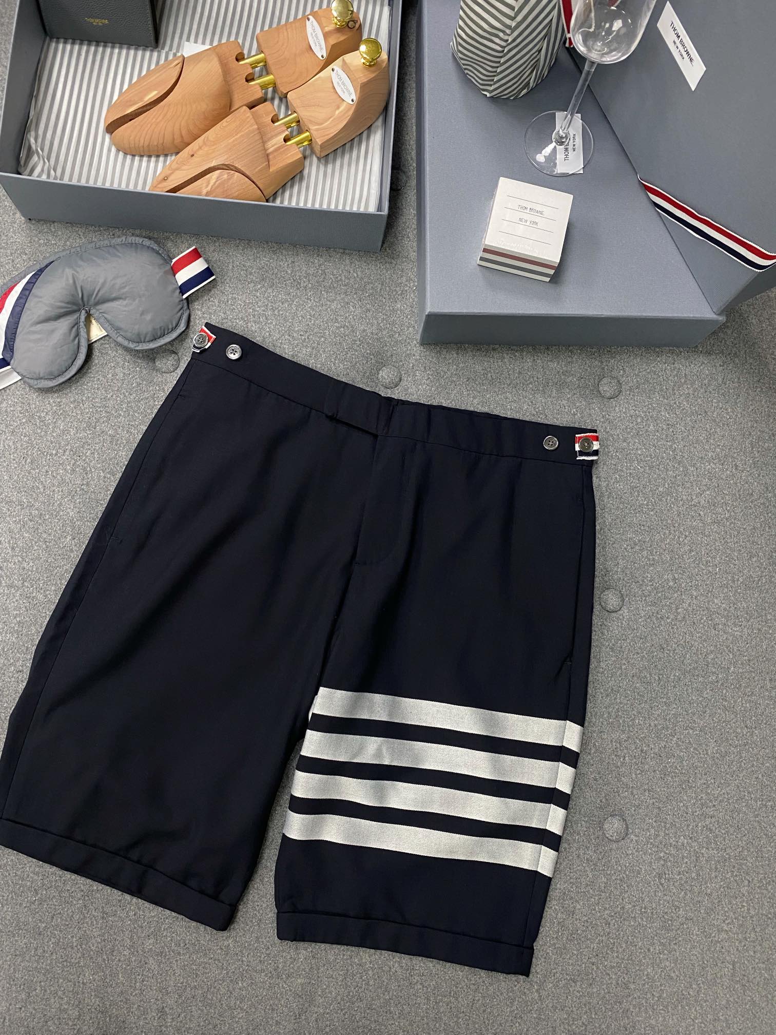  톰브라운 Thom Browne 양복 반바지