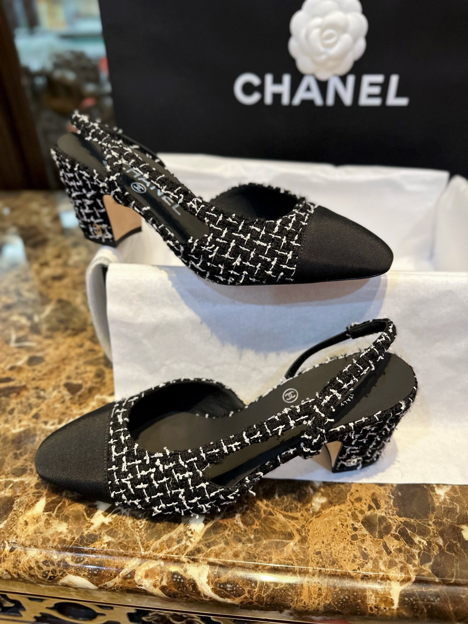 샤넬 CHANEL 하이힐