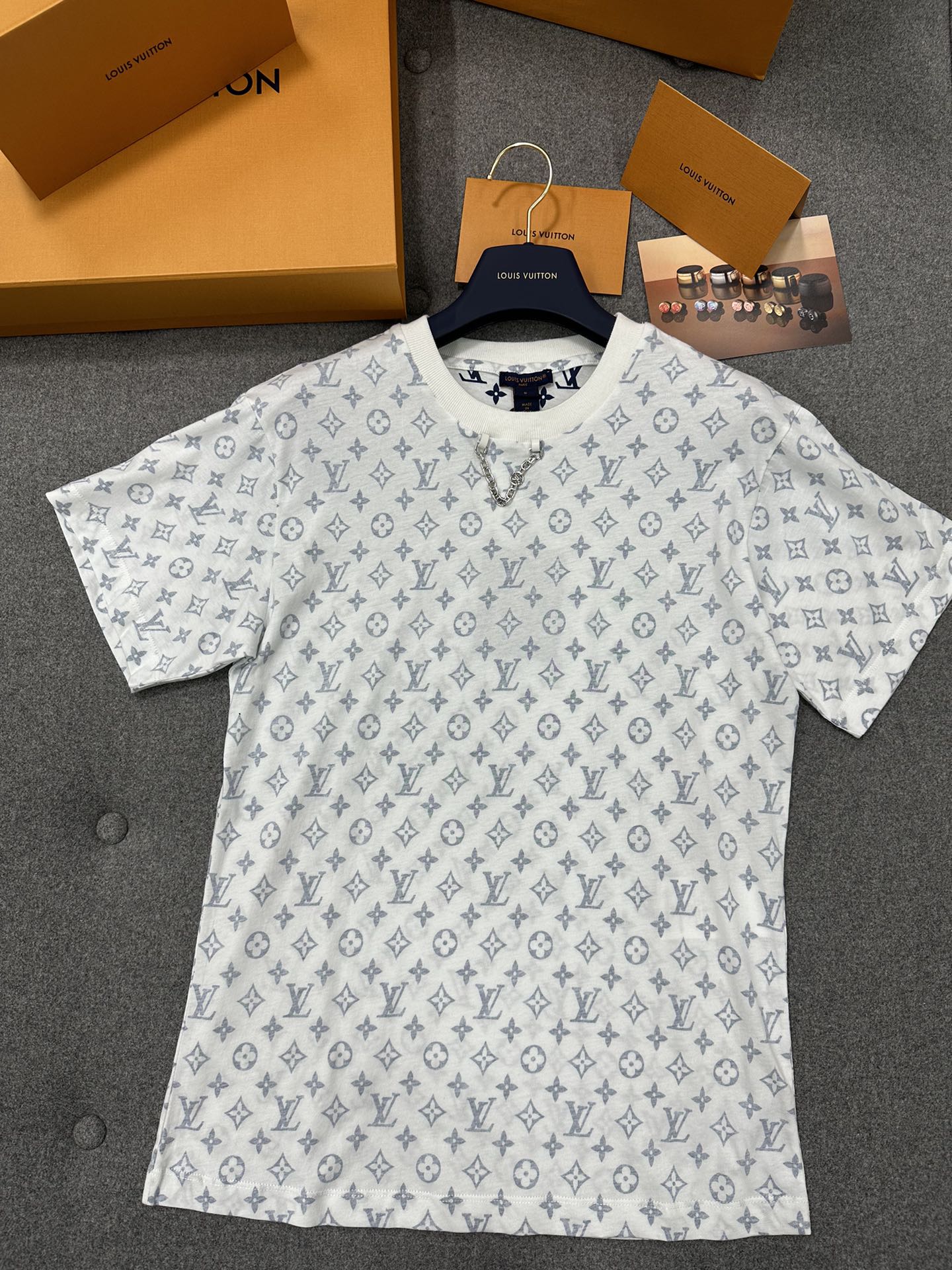 루이비통 Louis Vuitton 반팔 티셔츠