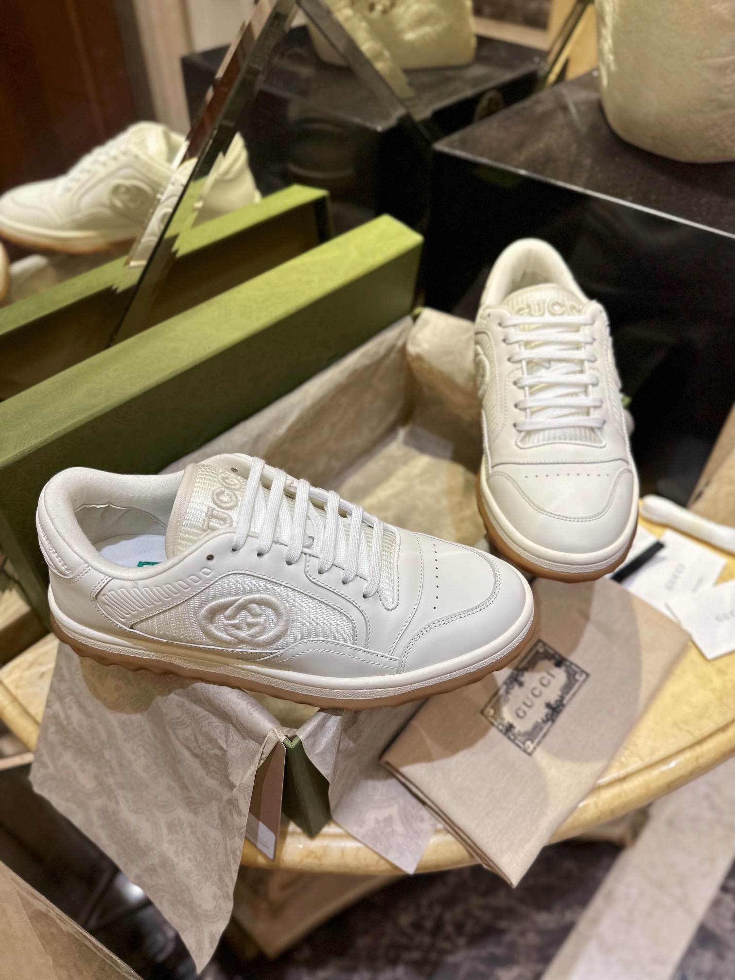 구찌 Gucci 스니커즈