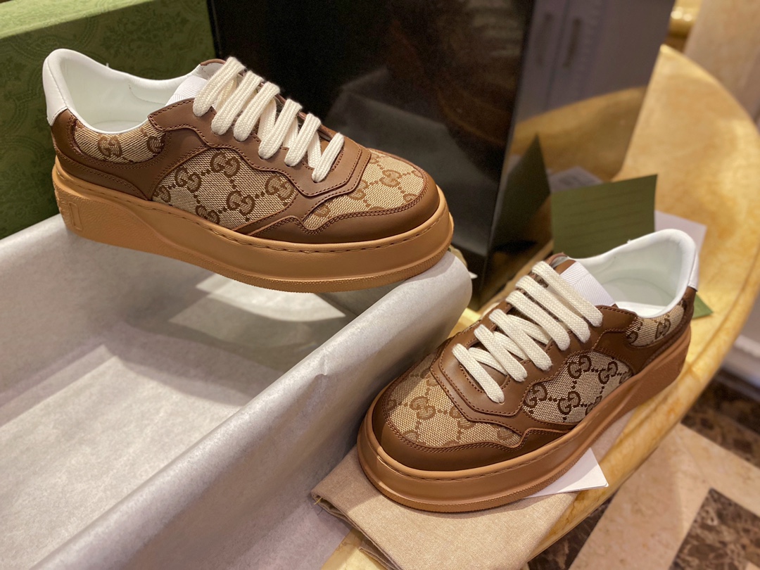 구찌 Gucci 스니커즈