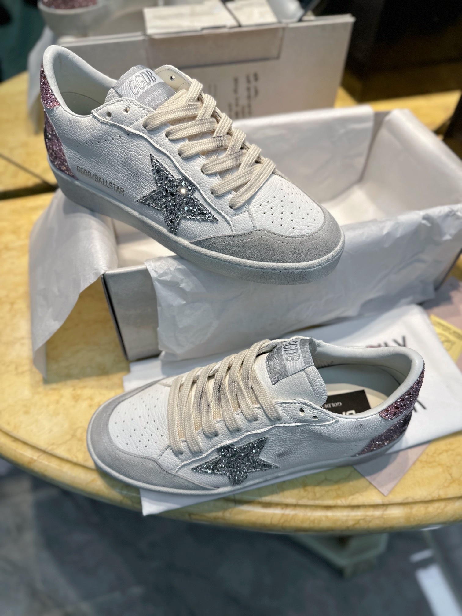 골든구스 Golden Goose 스니커즈
