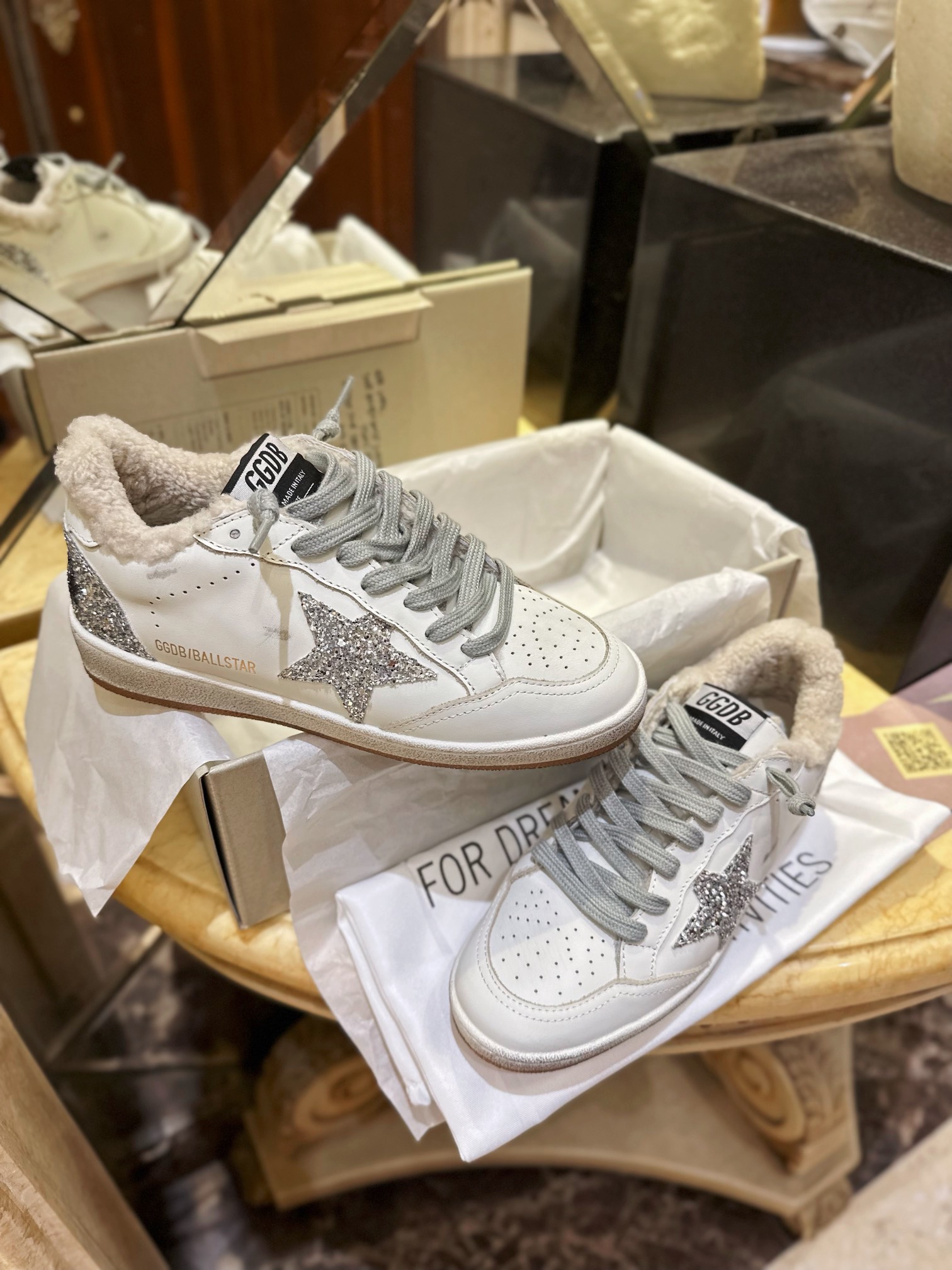 골든구스 Golden Goose 스니커즈