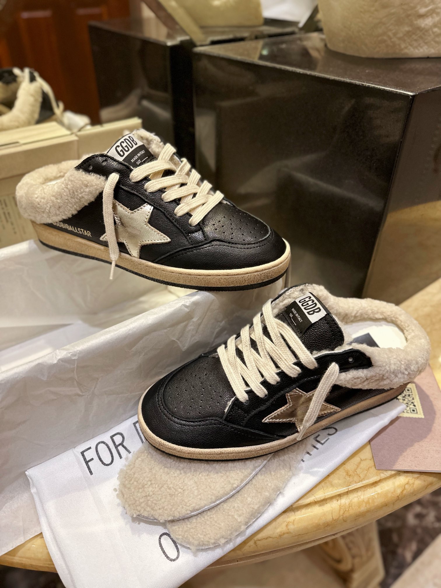 골든구스 Golden Goose 슬리퍼