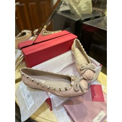 발렌티노 Valentino 톤온톤 스터드 락스터드 새틴 발레리나 핑크 피피