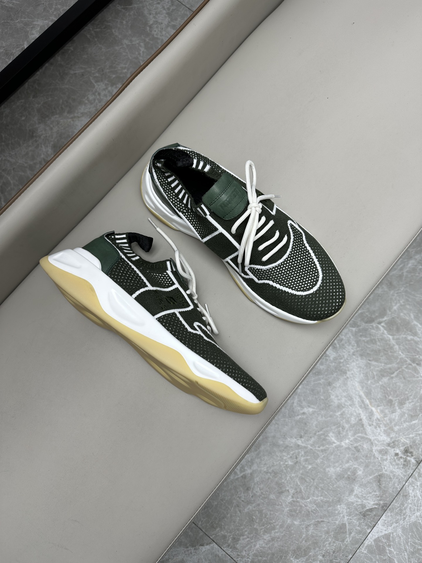 벨루티 Berluti 스니커즈