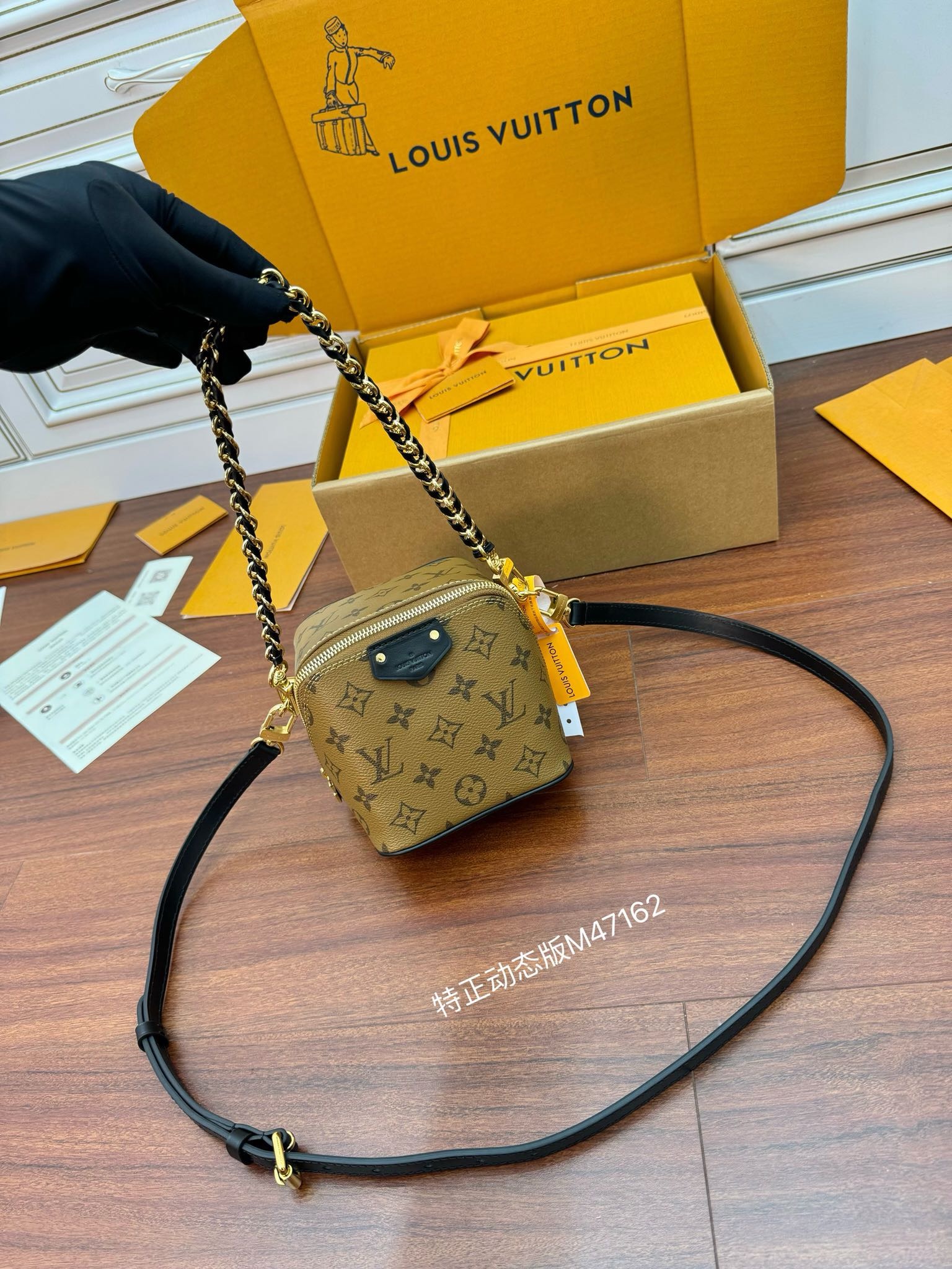 루이비통 Louis Vuitton 47162 미니백 13CM