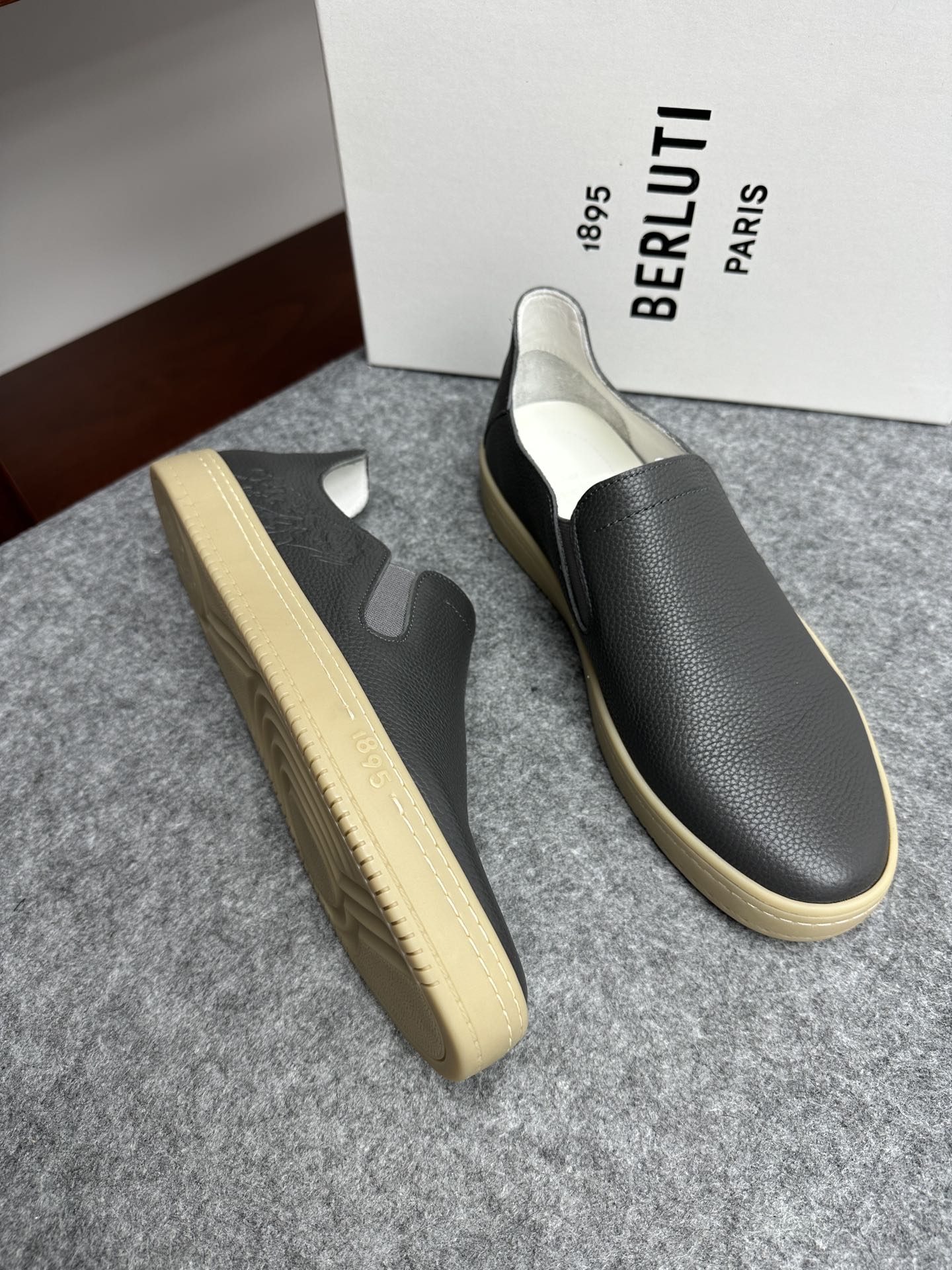 벨루티 Berluti 스니커즈