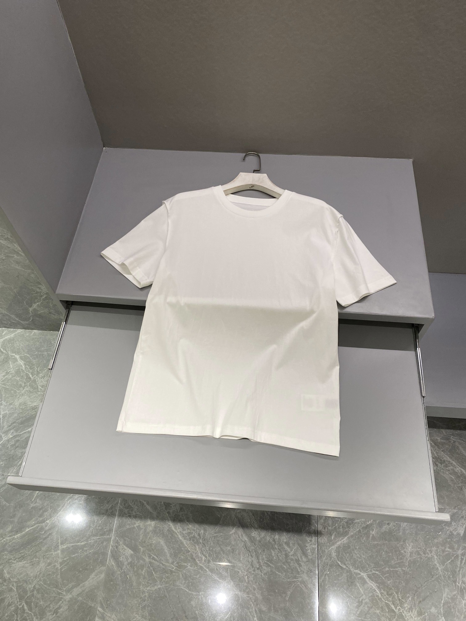 루이비통 Louis Vuitton 반팔 티셔츠