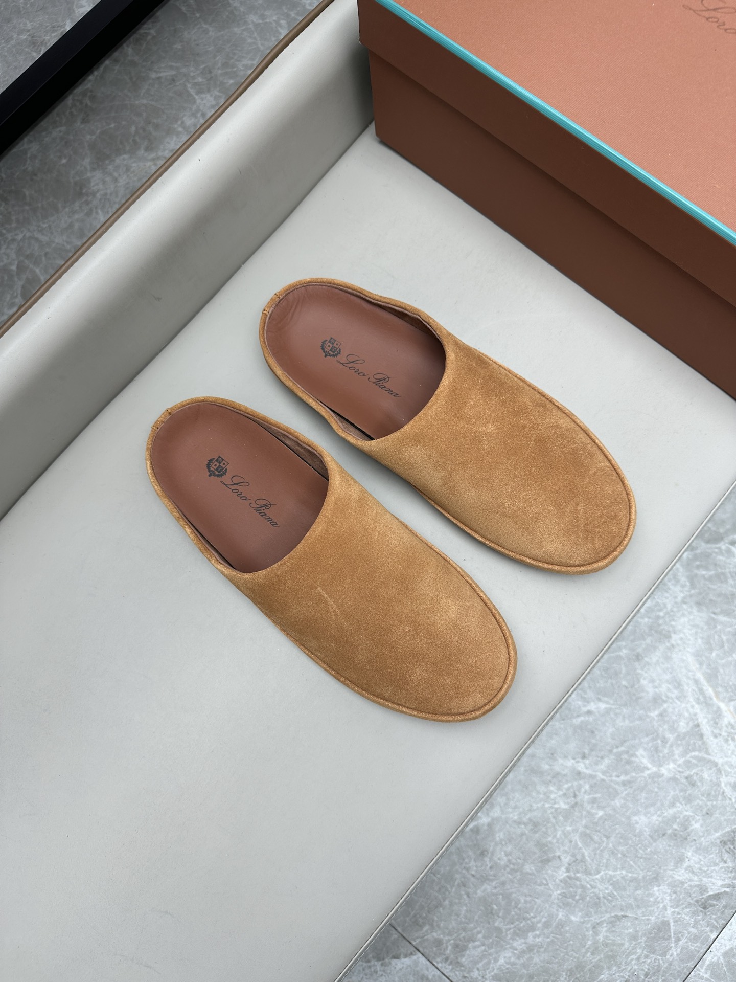 로로피아나 Loro Piana 슬리퍼