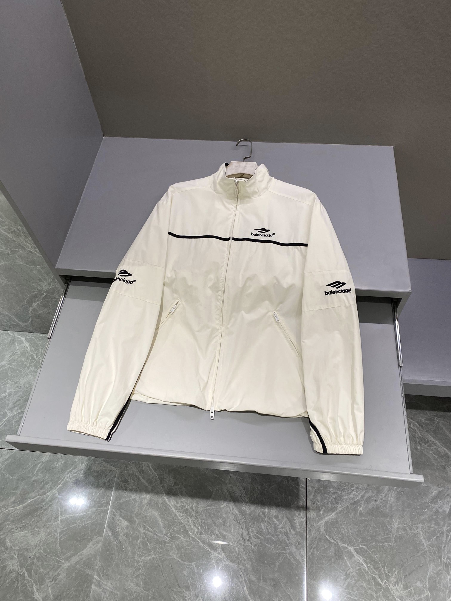 발렌시아가 Balenciaga 재킷