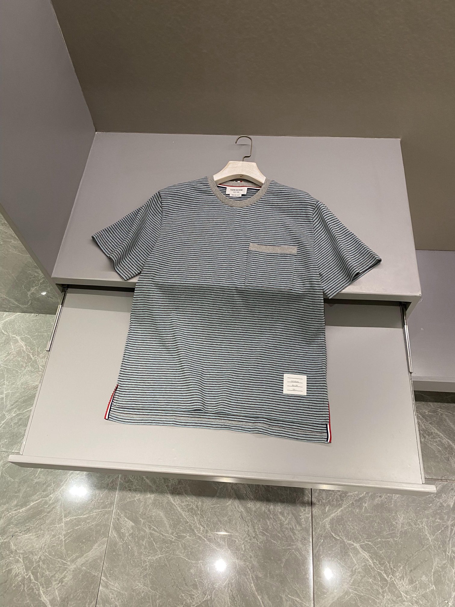 톰브라운 Thom Browne 반팔 티셔츠