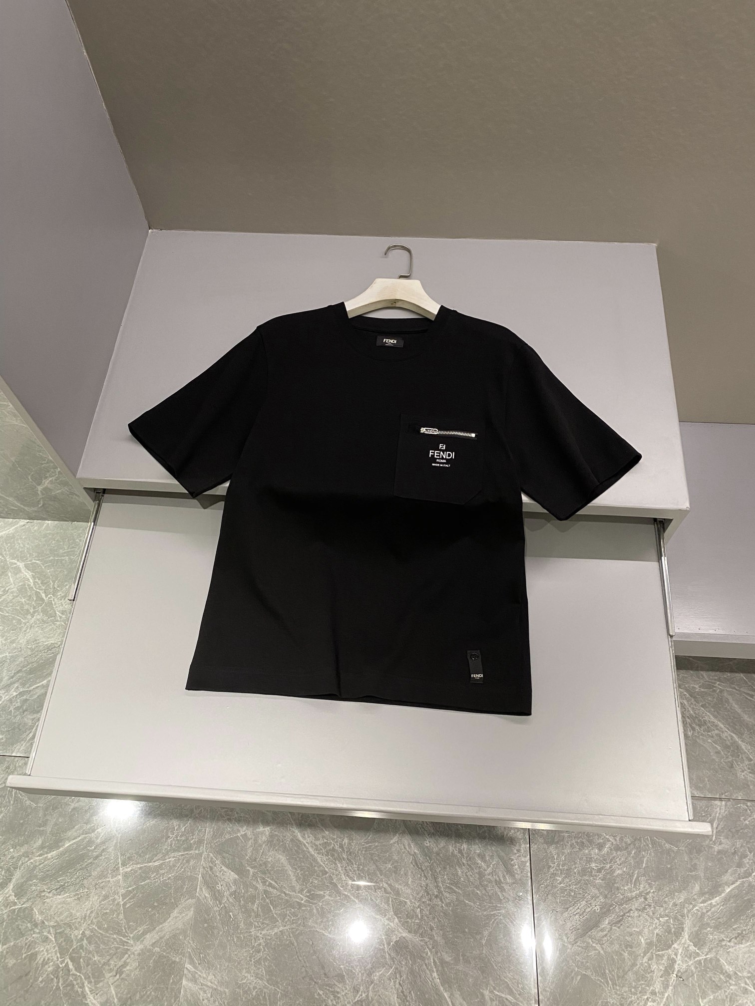 펜디 FENDI 반팔 티셔츠