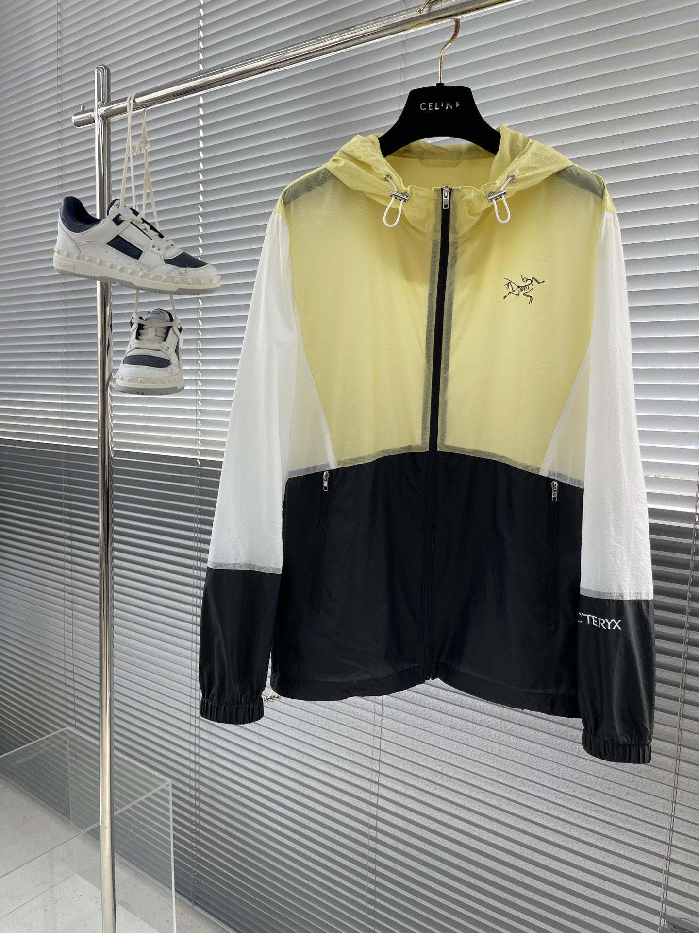 아크테릭스 ARC'TERYX 재킷