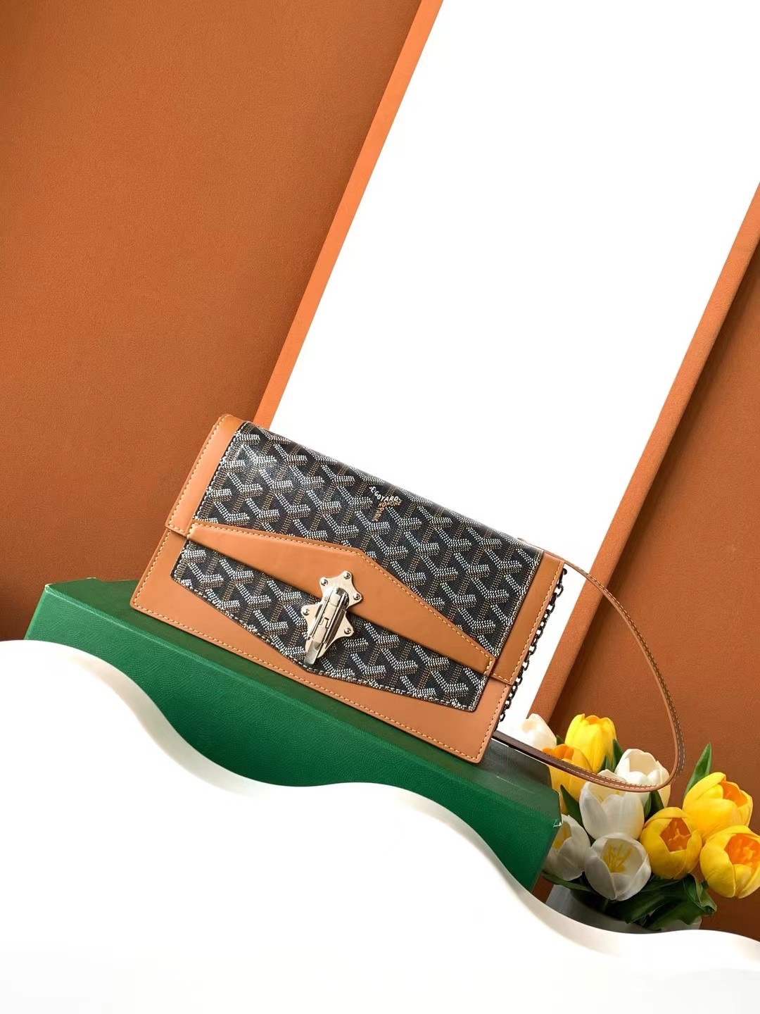 고야드 Goyard Duchess Marie-Caroline  크로스 백 25CM