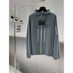 아크테릭스 ARC'TERYX 재킷