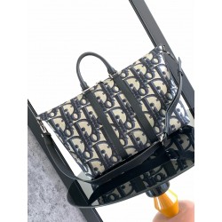 디올 Dior Weekender 40 여행 가방 40CM