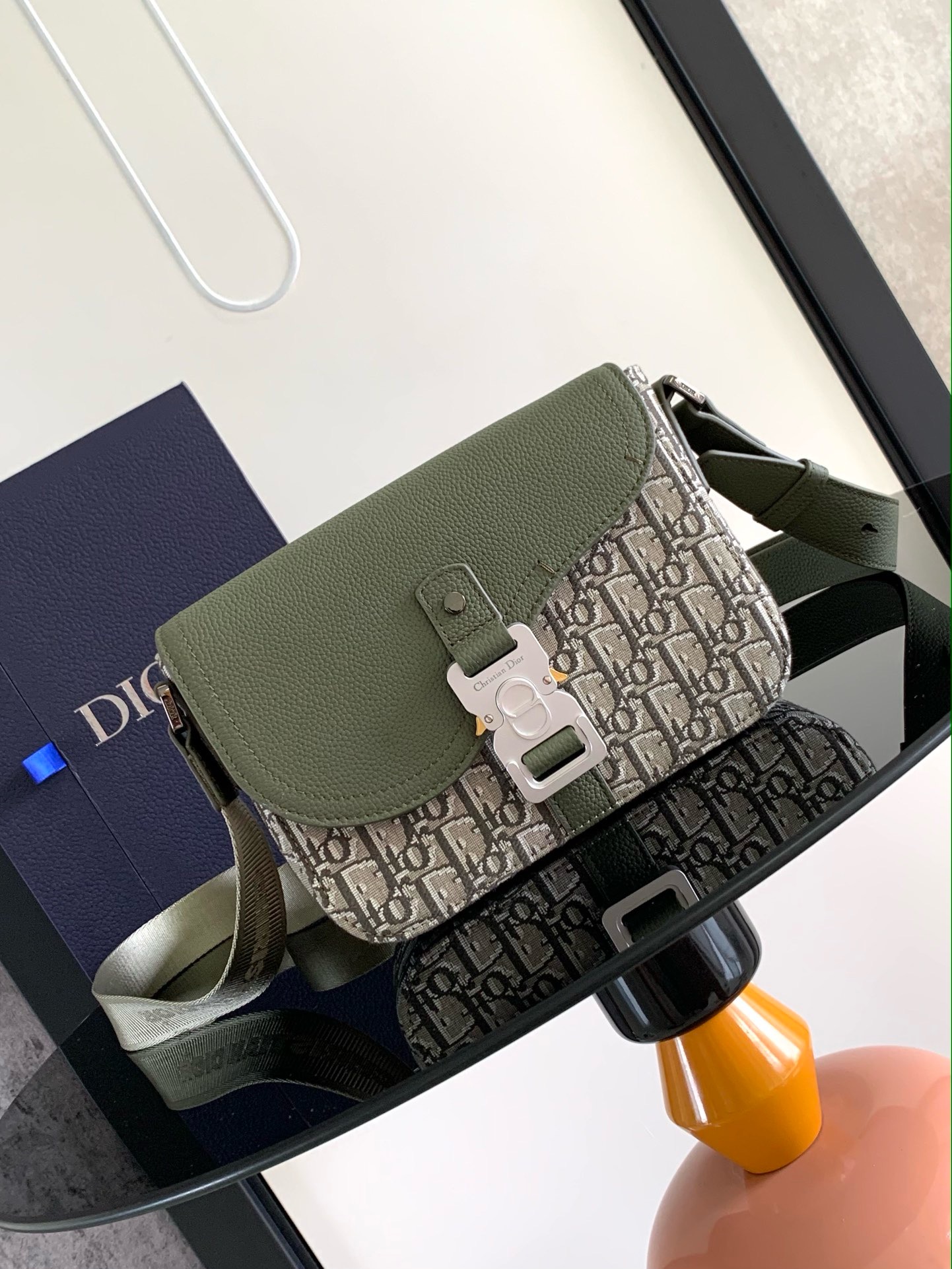 디올 Dior 1ADPO049 크로스 백 23CM