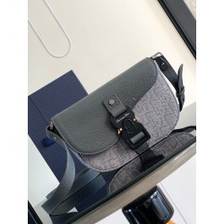 디올 Dior 2ADCA435YKK 크로스 백 19.5CM