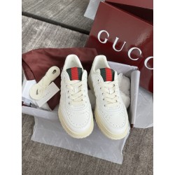 구찌 Gucci 스니커즈