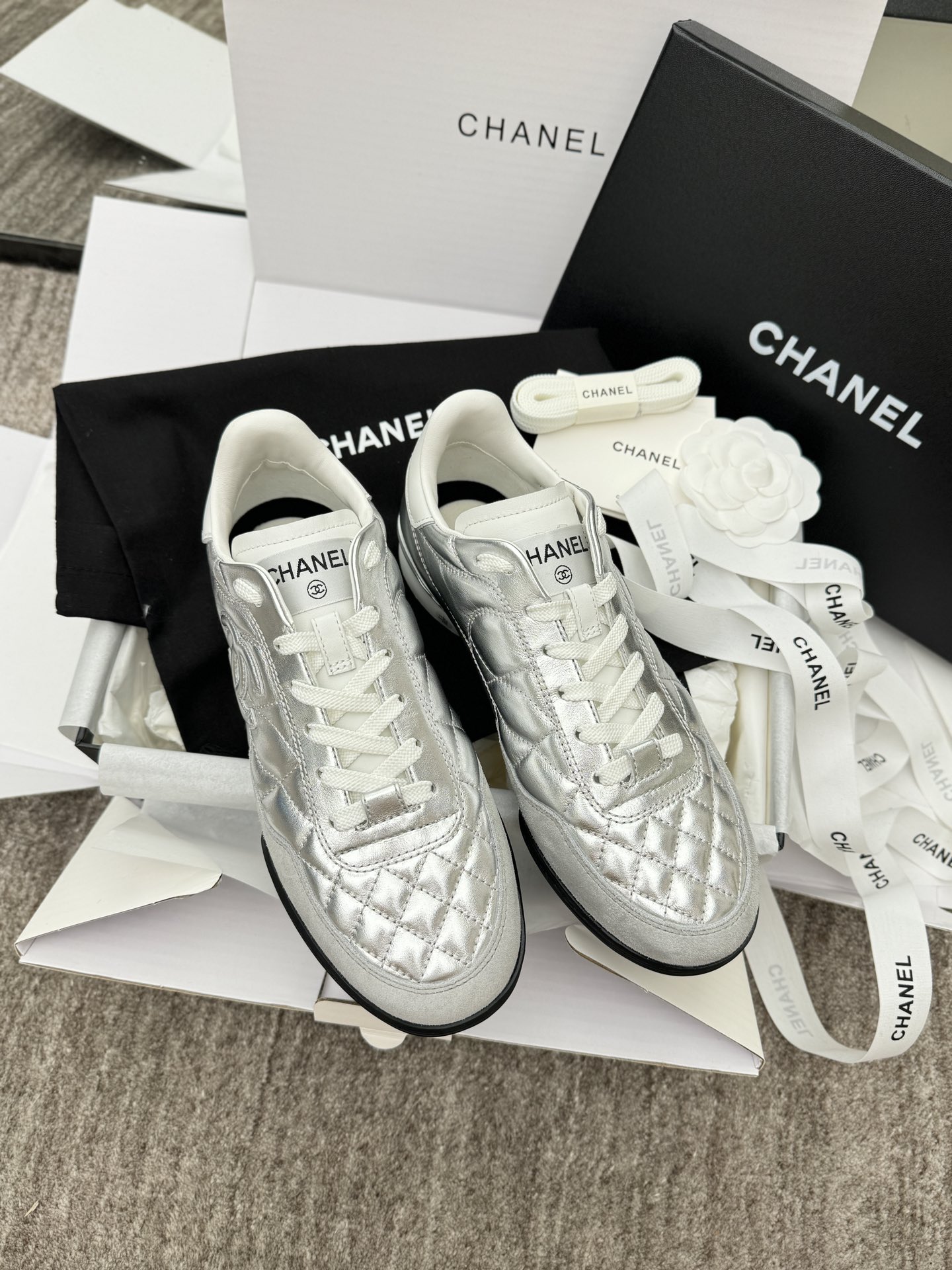 샤넬 CHANEL 운동화