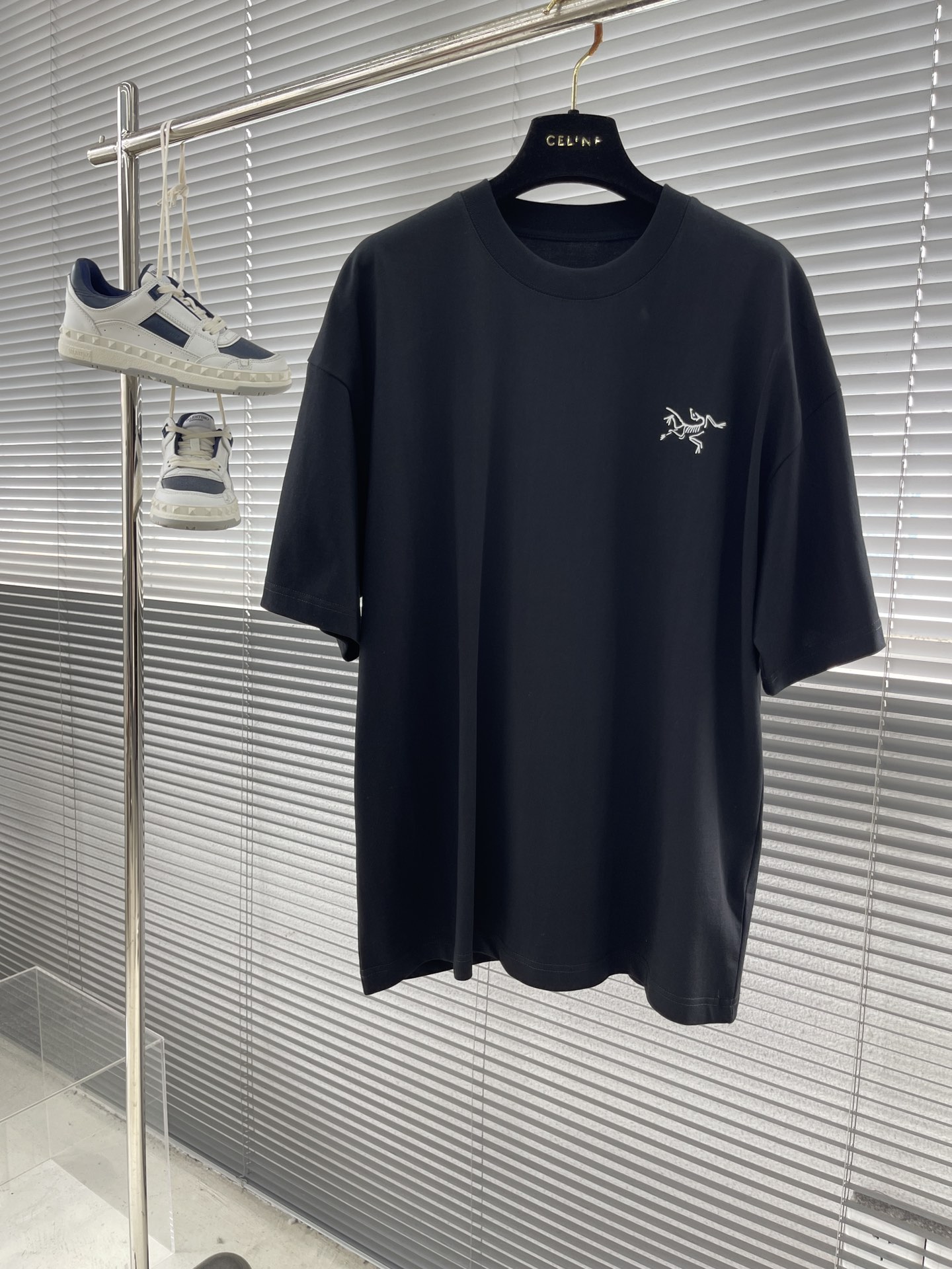 아크테릭스 ARC'TERYX 반팔 티셔츠