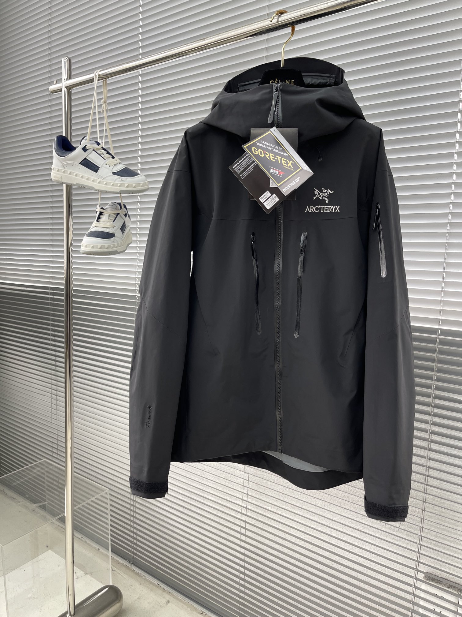 아크테릭스 ARC'TERYX 재킷