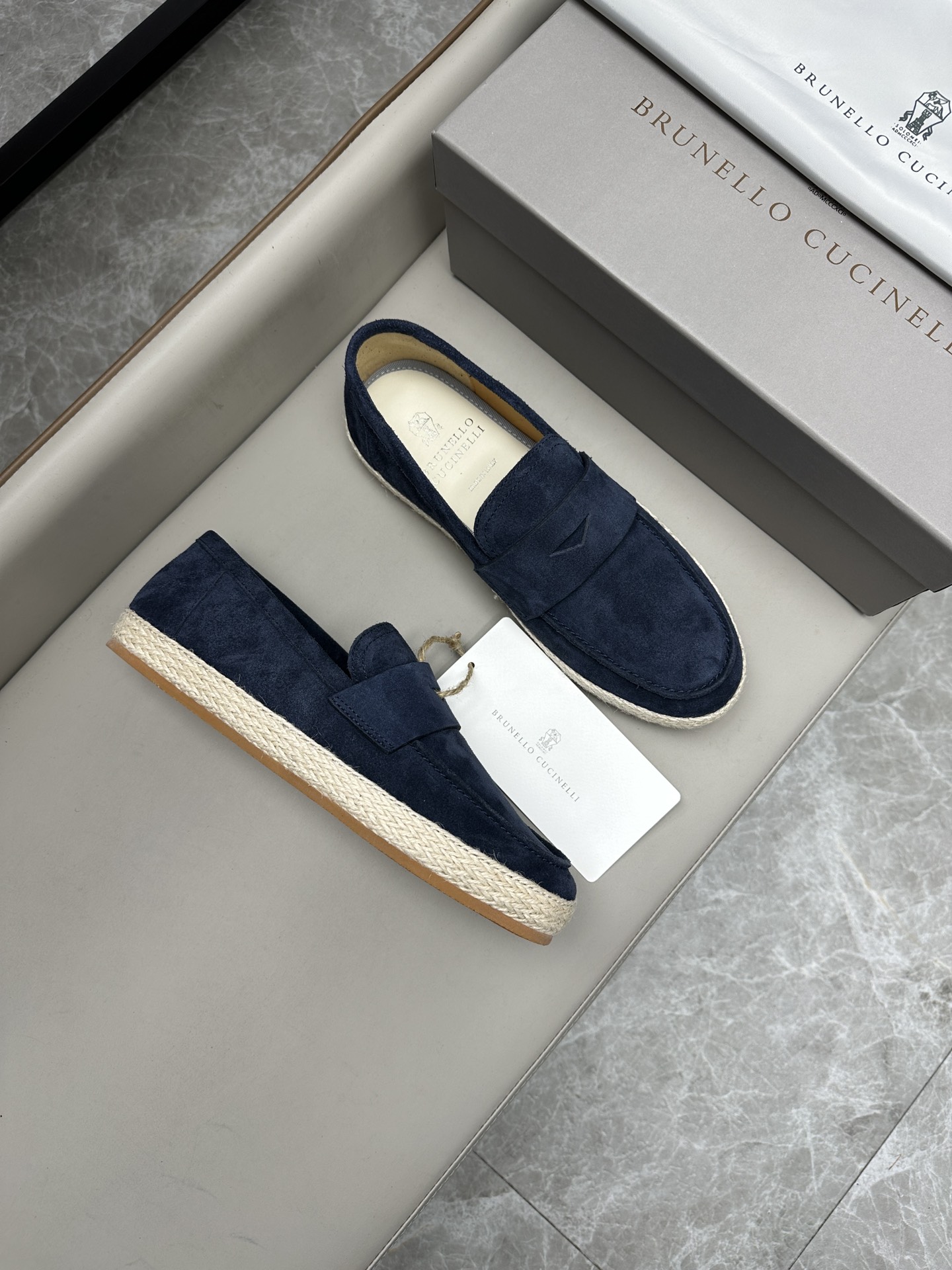 Brunello Cucinelli 스니커즈