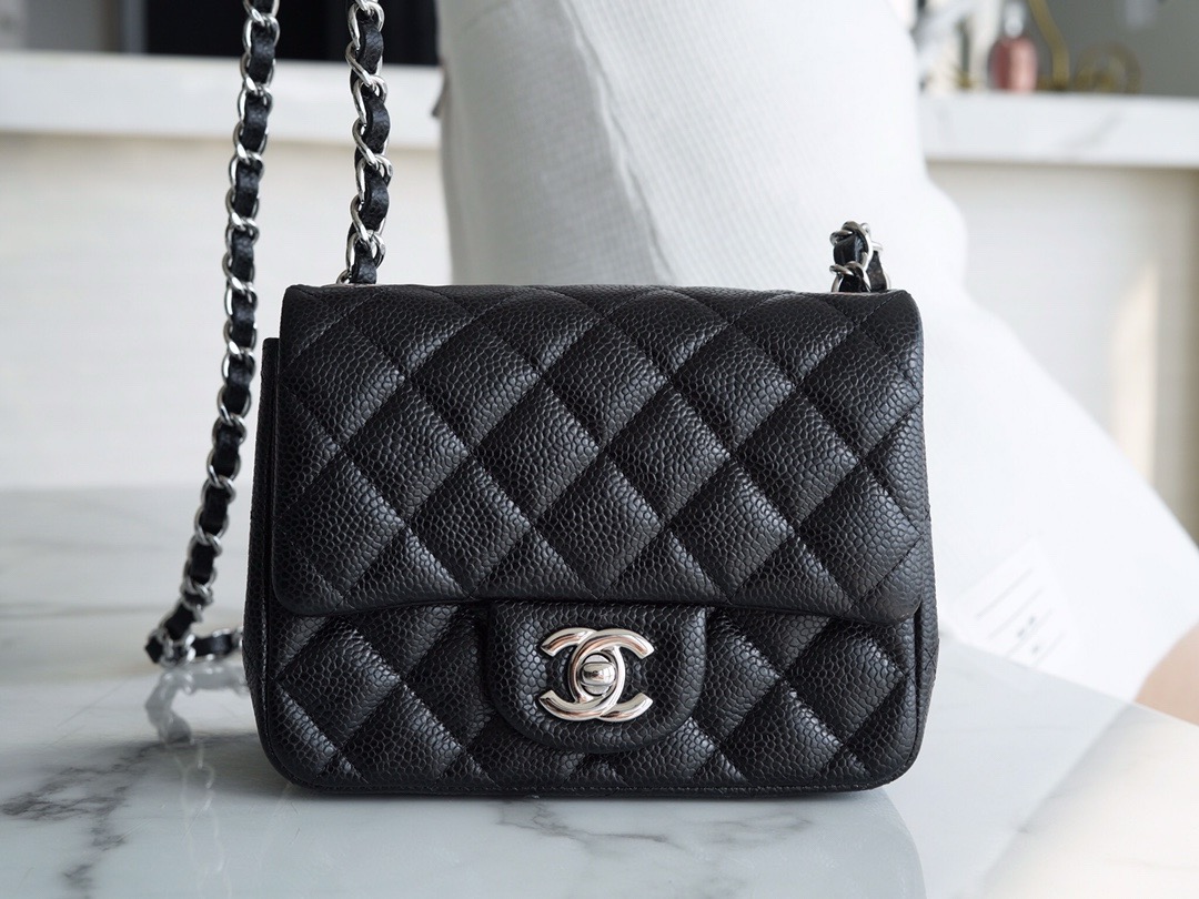 샤넬 CHANEL 1115 Classic Flap 클래식 스몰 플랩백 그레인드 카프스킨 17CM