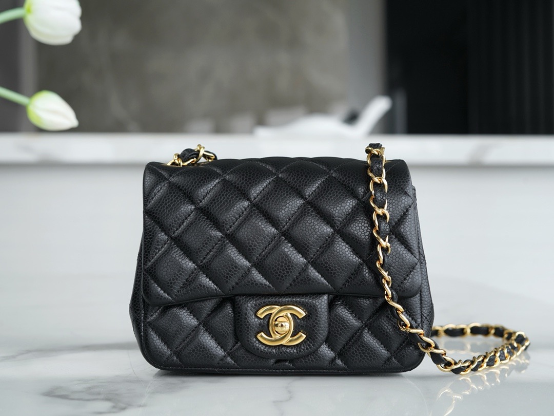 샤넬 CHANEL 1115 Classic Flap 클래식 스몰 플랩백 그레인드 카프스킨 17CM