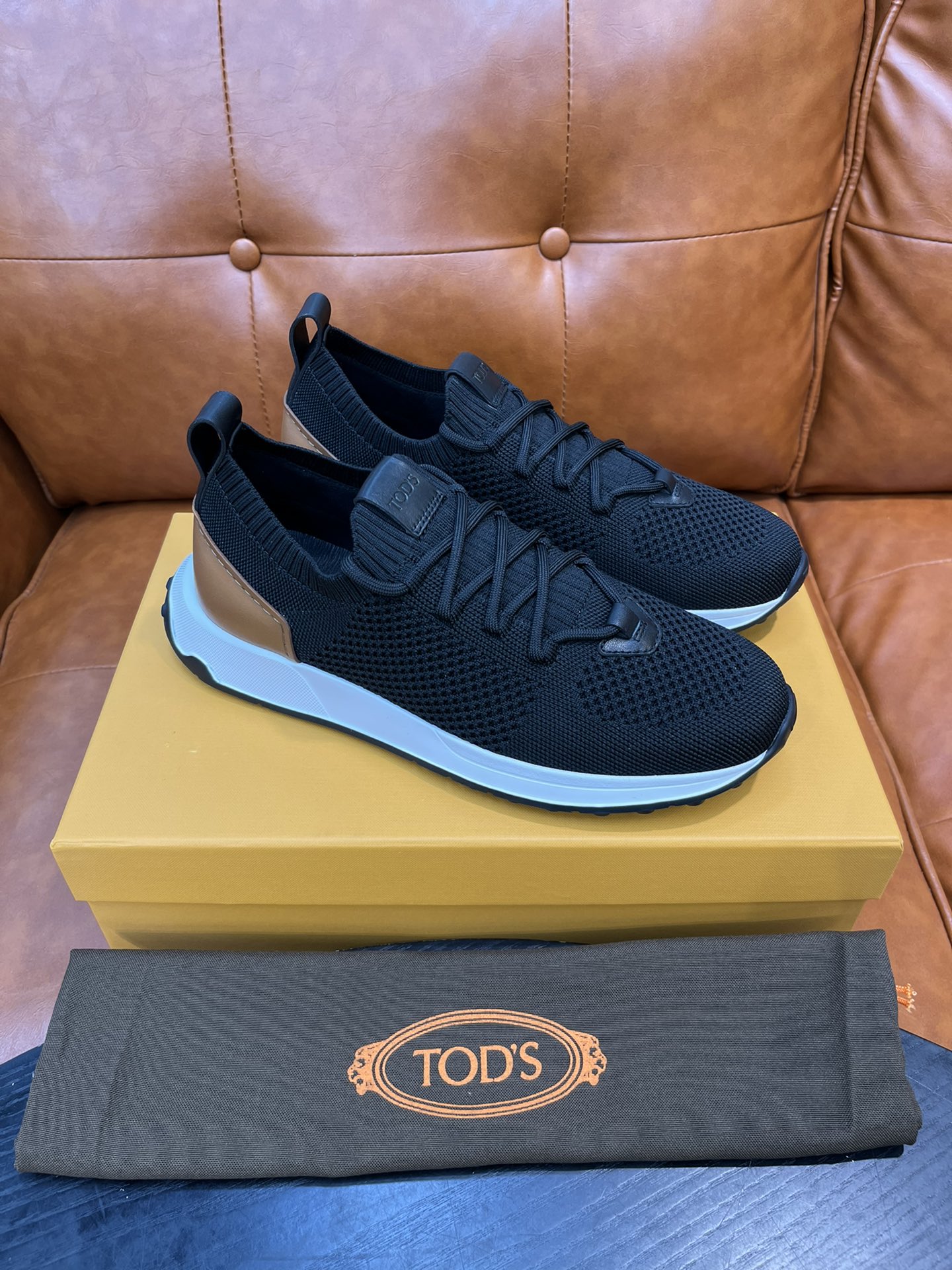 토즈 TOD'S 스니커즈