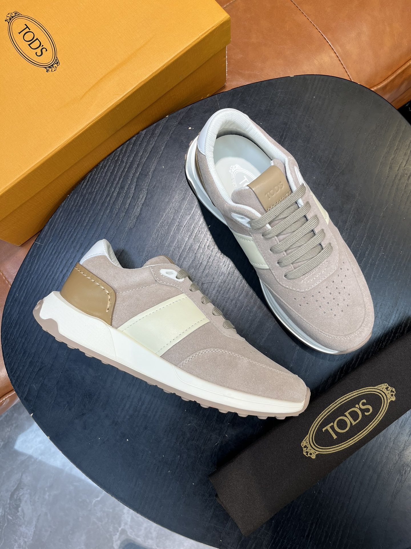 토즈 TOD'S 스니커즈