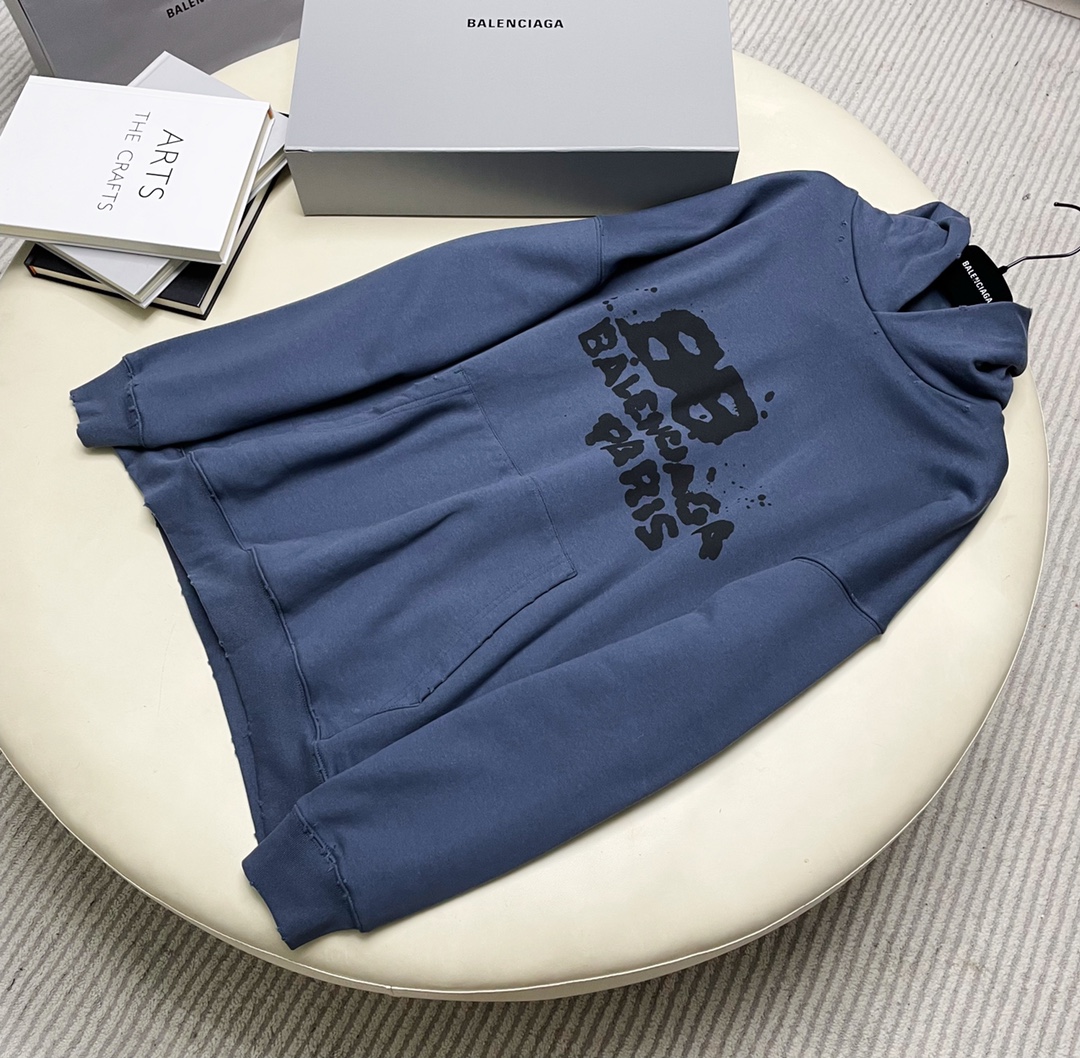 발렌시아가 Balenciaga 후드티셔츠