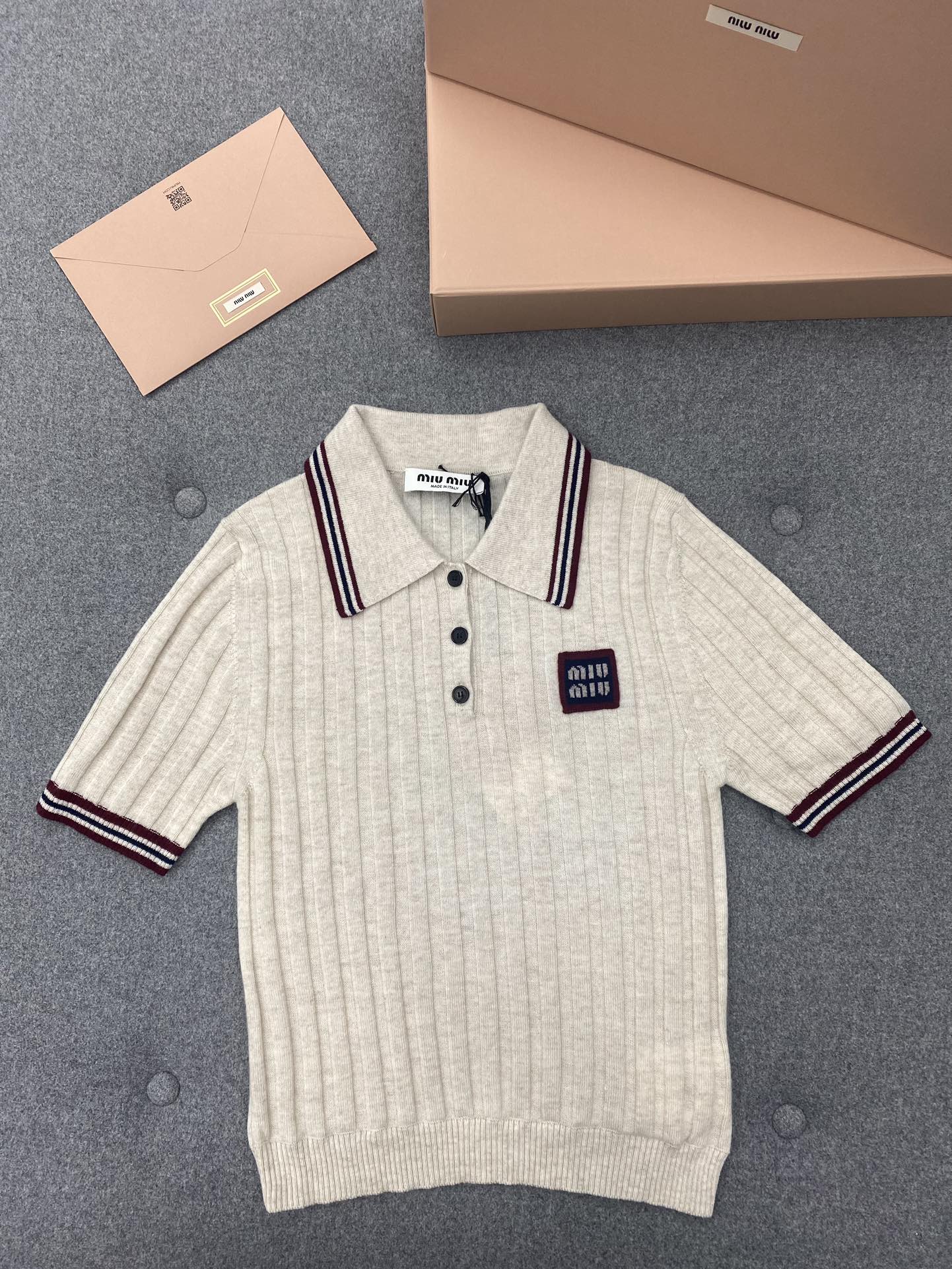 미우 미우 Miu Miu  티셔츠