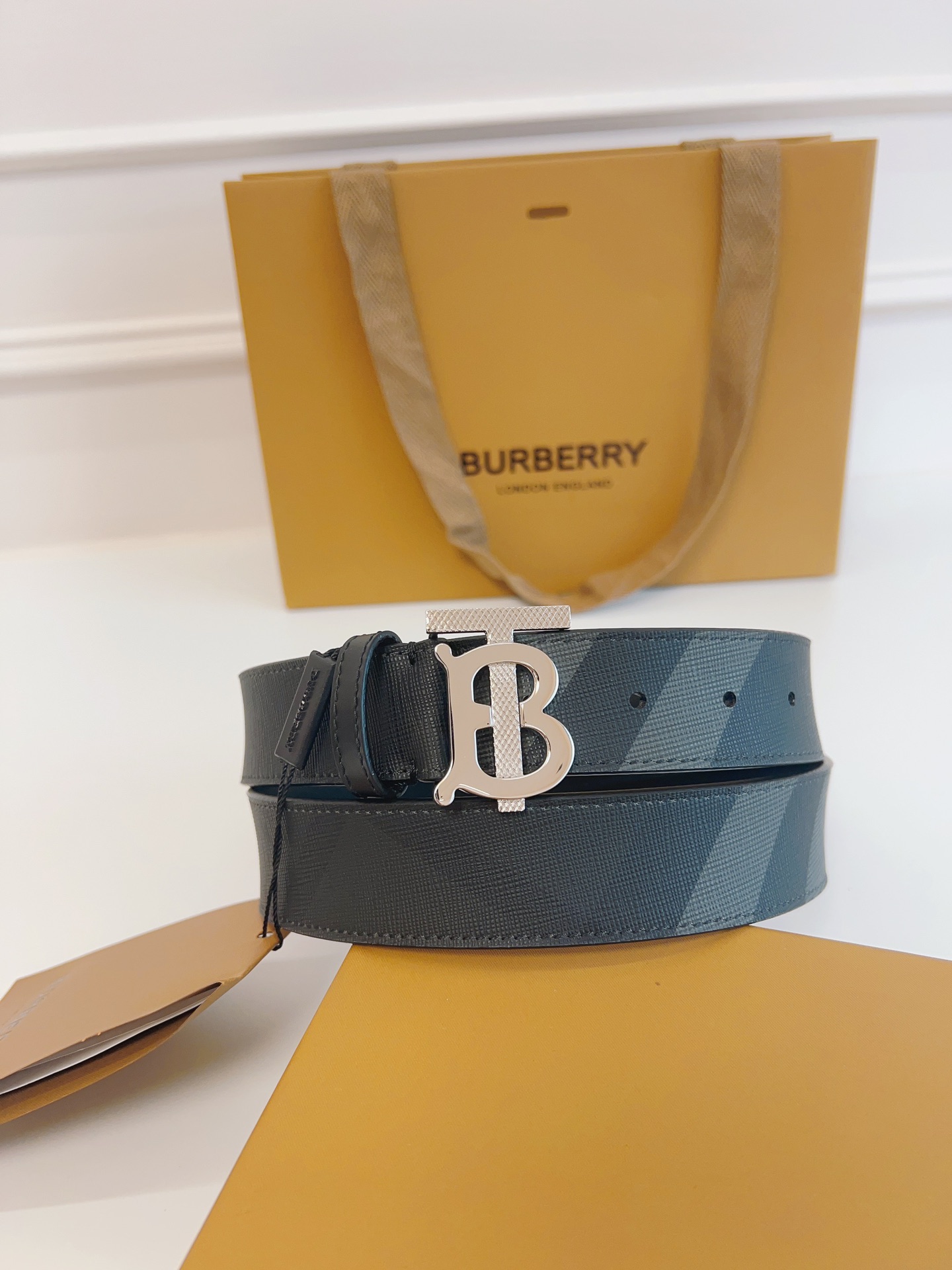 버버리 벨트 Burberry 벨트 40mm