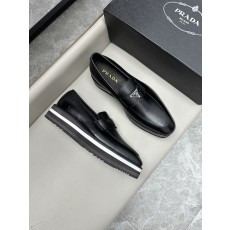 프라다 Prada 스니커즈