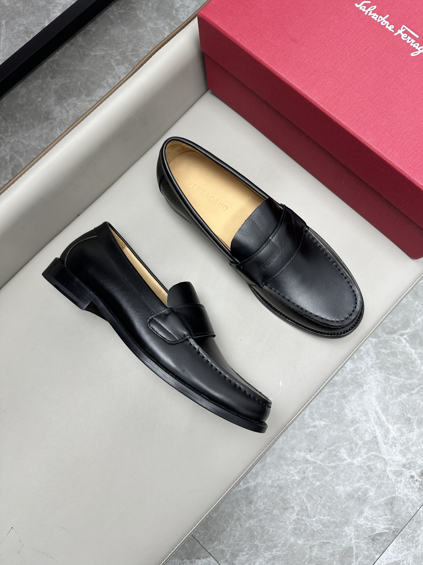 살바토레 페라가모 Salvatore Ferragamo 구두