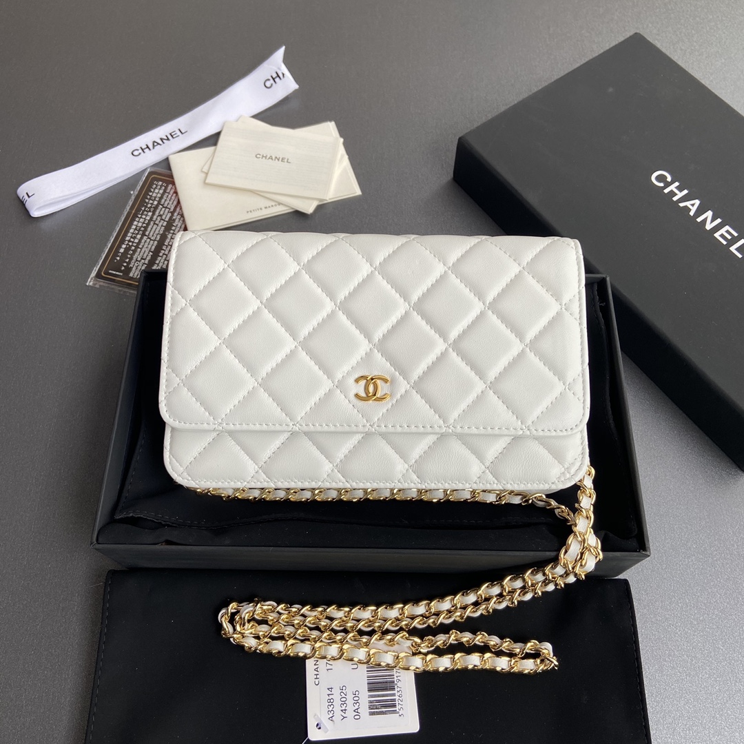 샤넬 Chanel A33814 샤넬 클래식 체인 지갑 램스킨  20CM