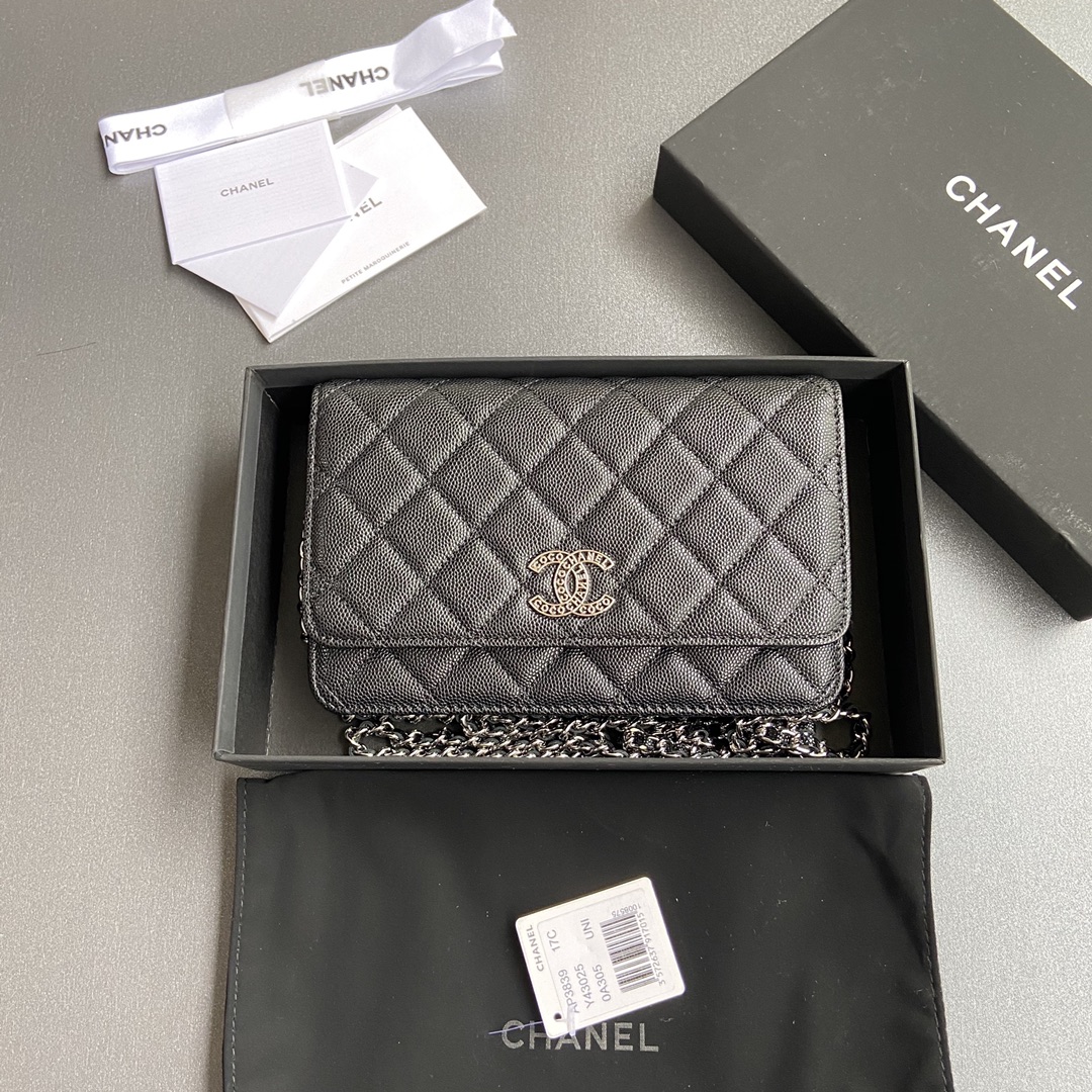 샤넬 Chanel AP3831 클래식 체인 지갑 그레인드 카프스킨 11CM