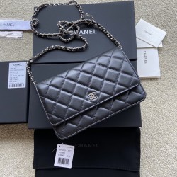 샤넬 Chanel AP0250 샤넬 클래식 체인 지갑 램스킨 20CM