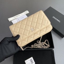 샤넬 Chanel AP0250 샤넬 클래식 체인 지갑 램스킨 20CM