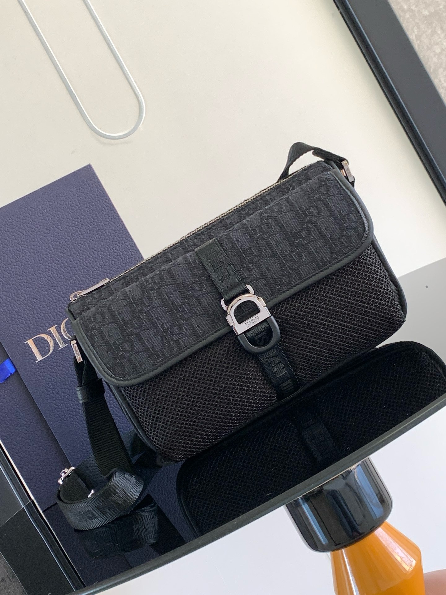 디올 Dior 1EIPO302YKY 크로스 백 26CM